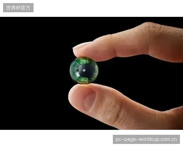 尽管技术尚不成熟,但针对体育观赛的AR隐形眼镜,将是所有硬件厂商在2030年之后争夺的终极形态 尽管技术尚不成熟,但针对体育观赛的AR隐形眼镜,将是所有硬件厂商在2030年之后争夺的终极形态